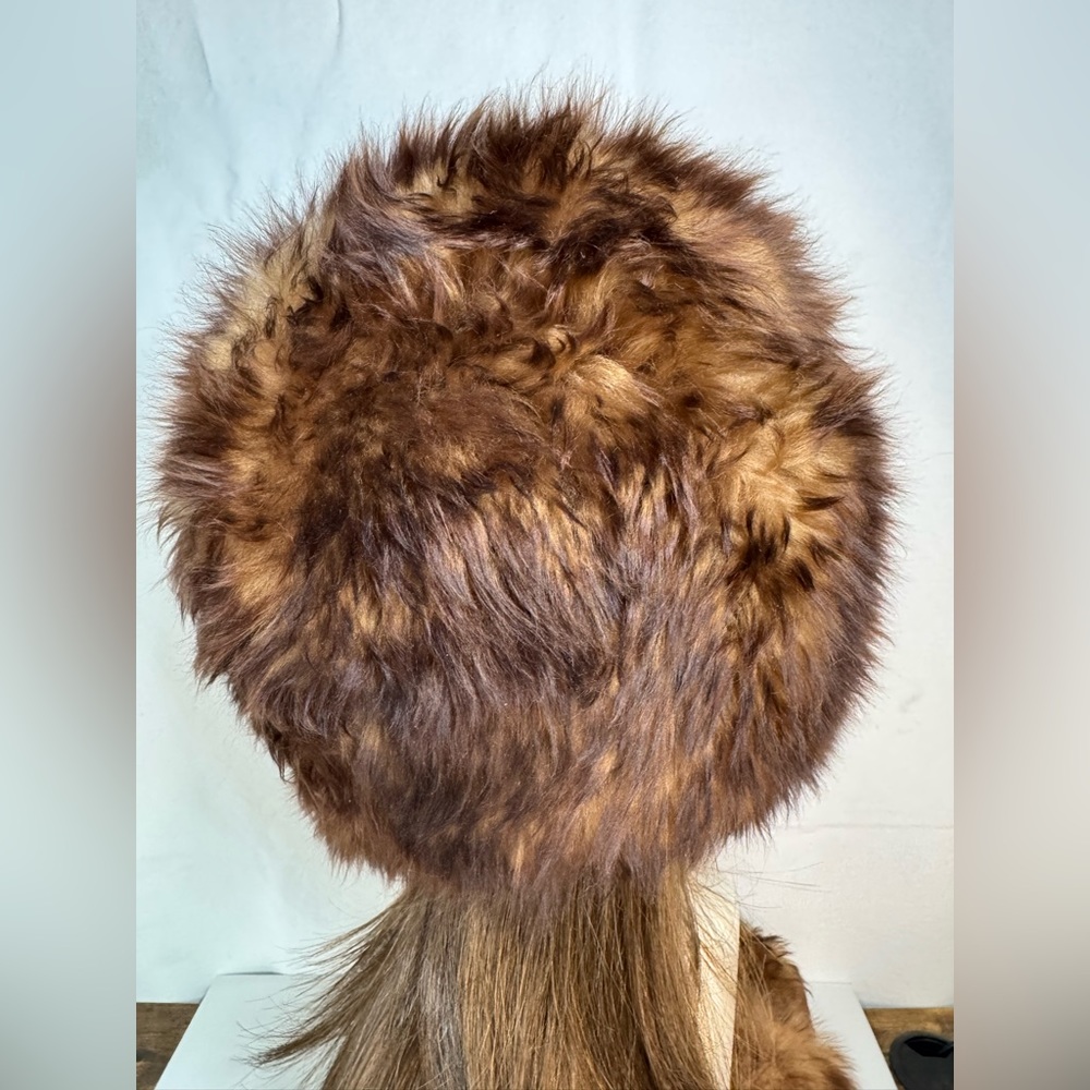 Brown Vintage Shillito’s Italian Fur Hat with Pom Poms EUC - Picture 8 of 17